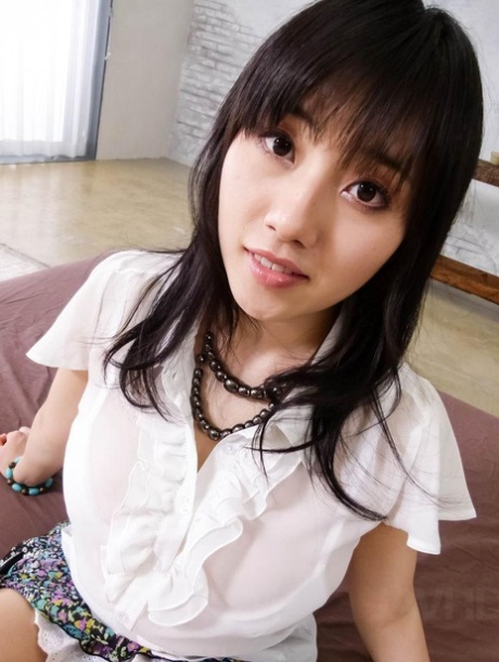 Azusa Nagasawa sex model pic