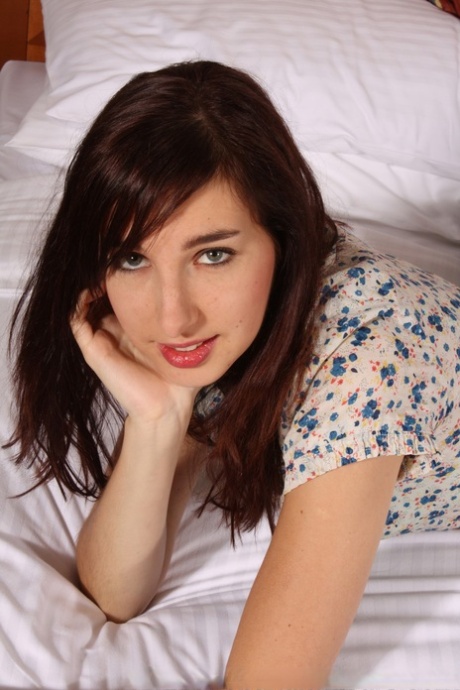 Mishka Devlin sex model pictures